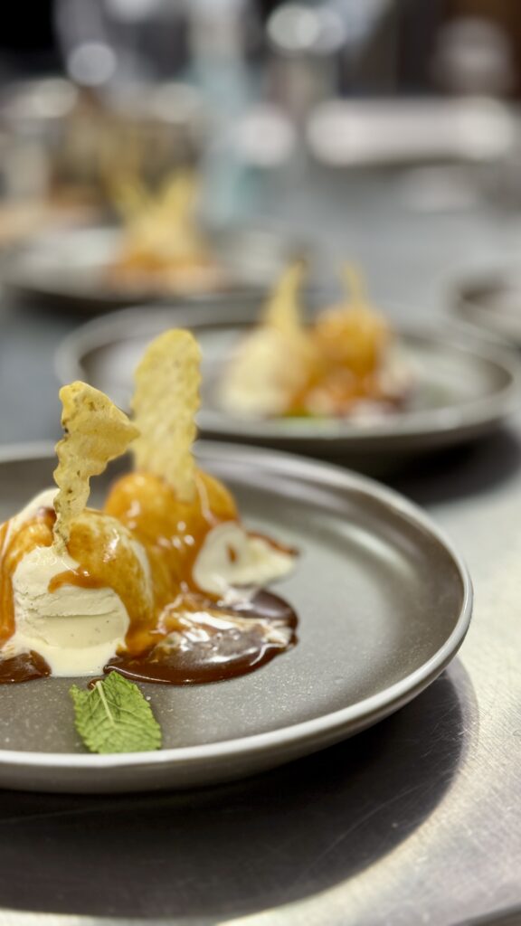 Vanilleglace mit Misokaramell